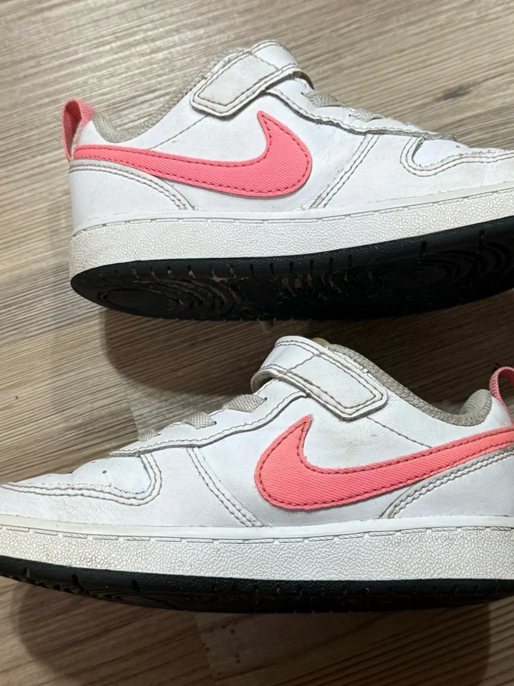 Nike Court Borough Low 2 sneakers size 10c